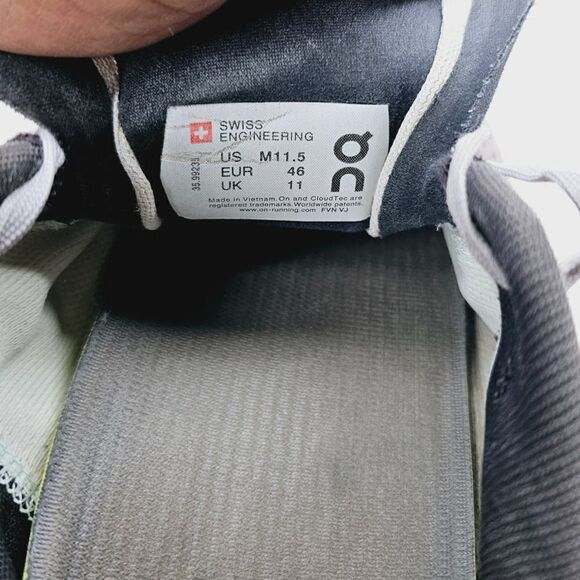 OnCloud Men 11.5 Comfy footwear - Picture 2 of 10